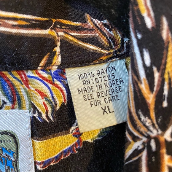 Ocean Current Vintage Dragon Button-Up - Picture 3 of 7